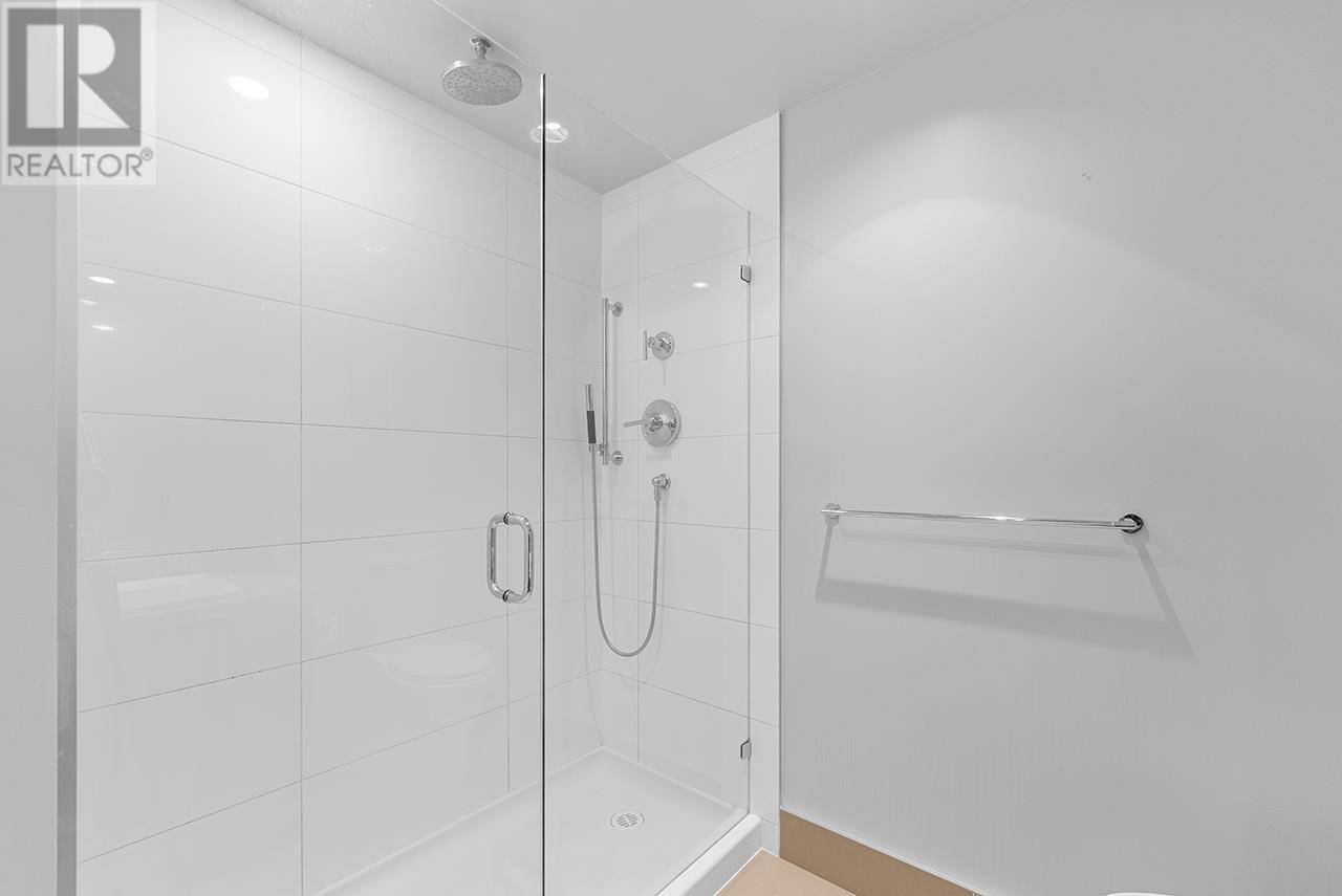 2305 1155 THE HIGH STREET