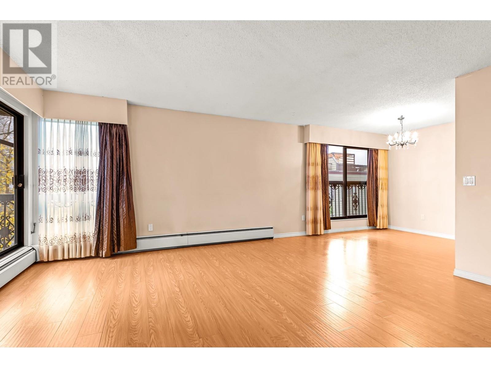 309 721 Hamilton Street, New Westminster, British Columbia  V3M 2M7 - Photo 3 - R2958307