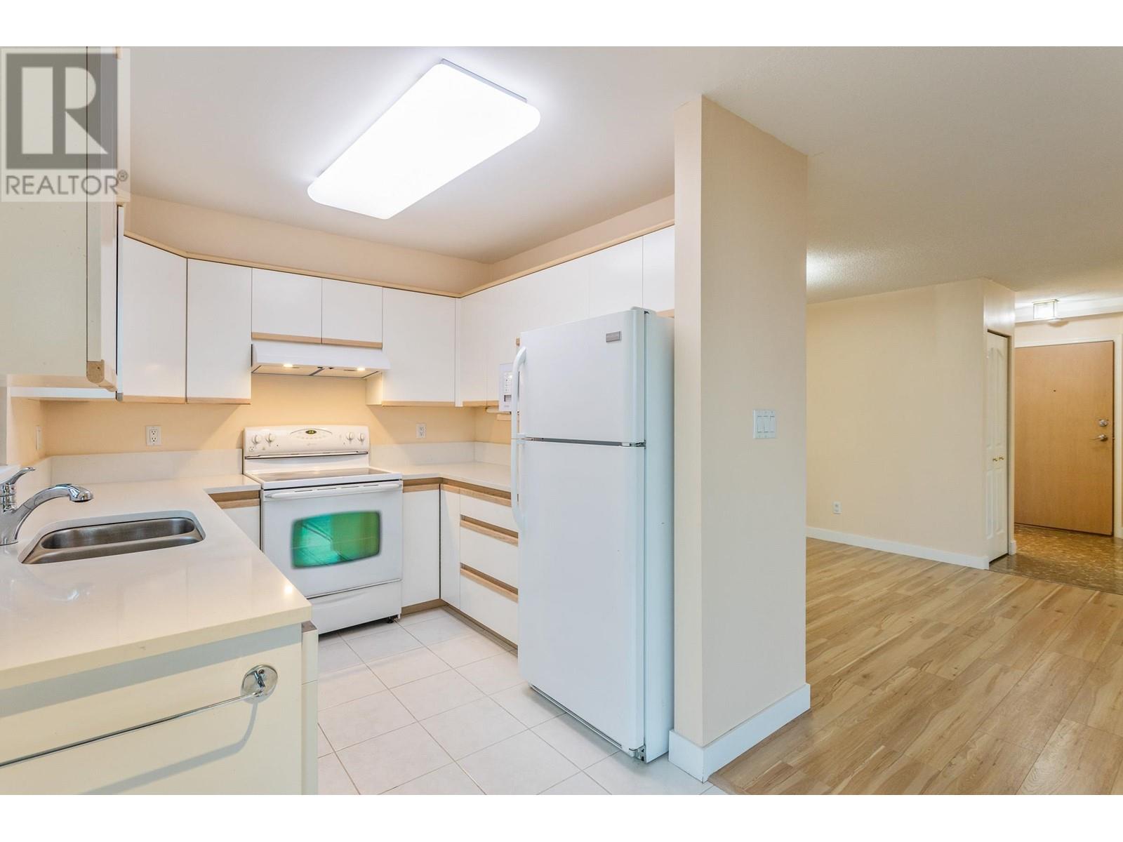 810 7288 Acorn Avenue, Burnaby, British Columbia  V5E 4H6 - Photo 8 - R2957412