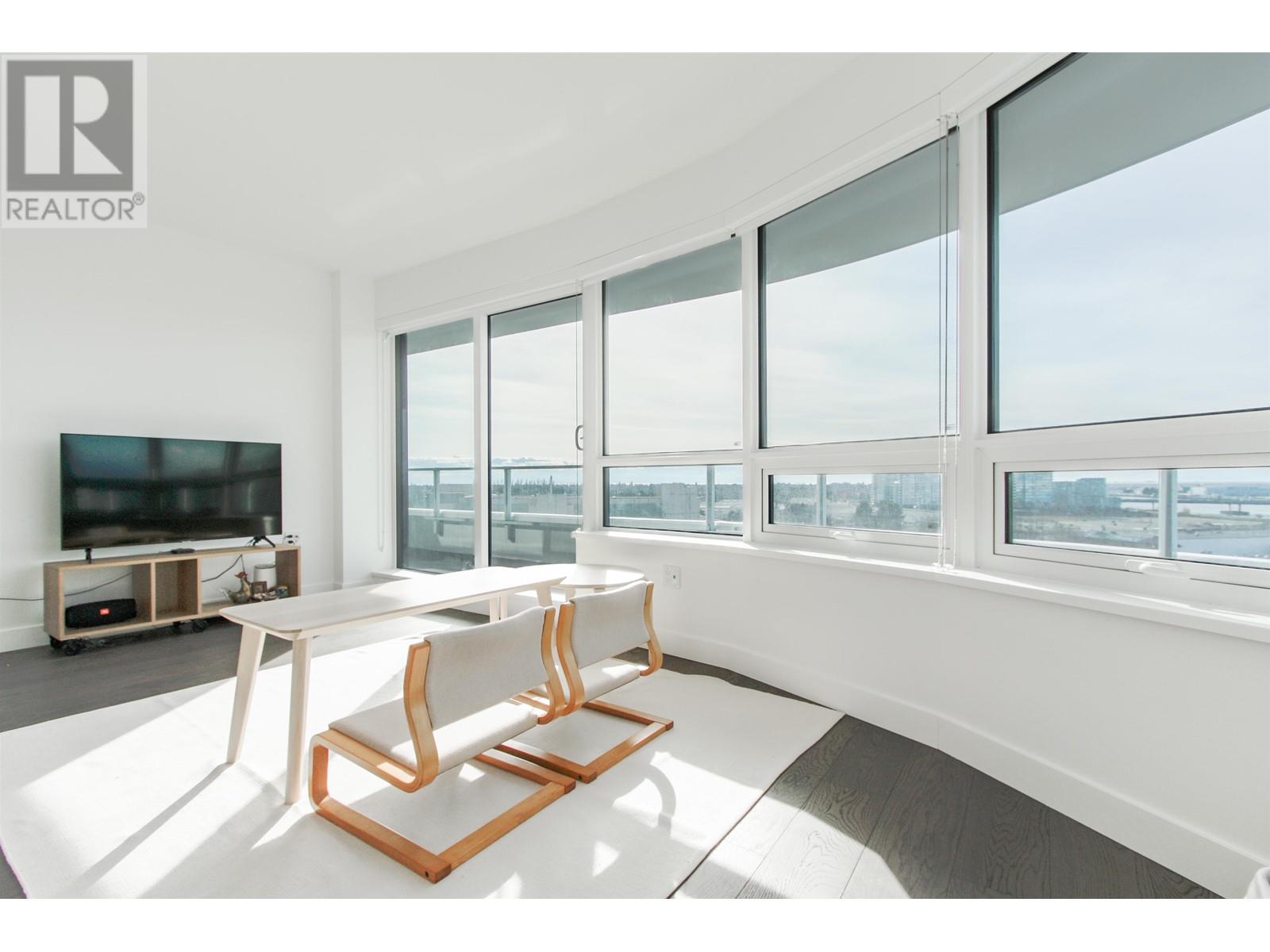 Listing Picture 2 of 24 : 1203 5788 GILBERT ROAD, Richmond / 烈治文 - 魯藝地產 Yvonne Lu Group - MLS Medallion Club Member