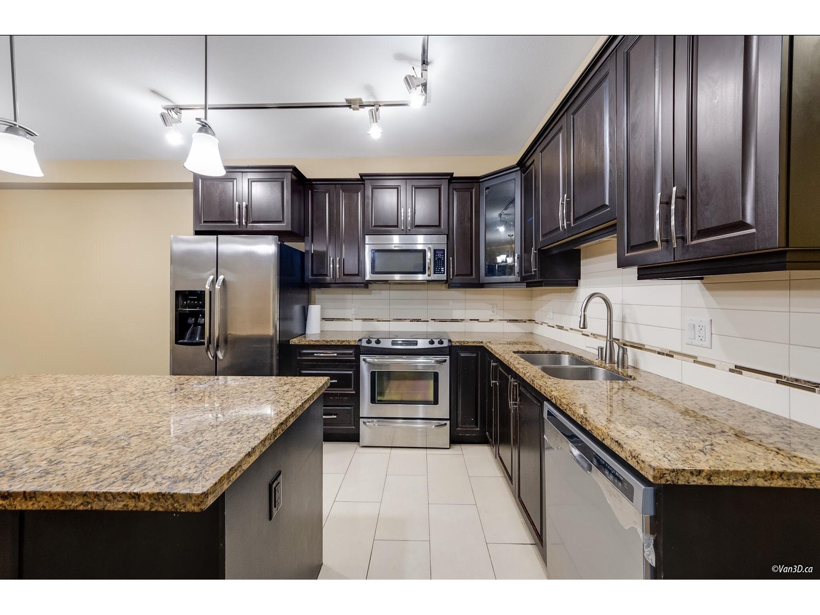 367 8328 207a Street, Langley, British Columbia  V2Y 0K5 - Photo 8 - R2961966