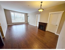318 14333 104 AVENUE, Surrey, British Columbia