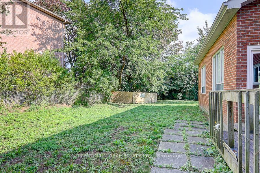 Property at 57 LAURELEAF ROAD image 4