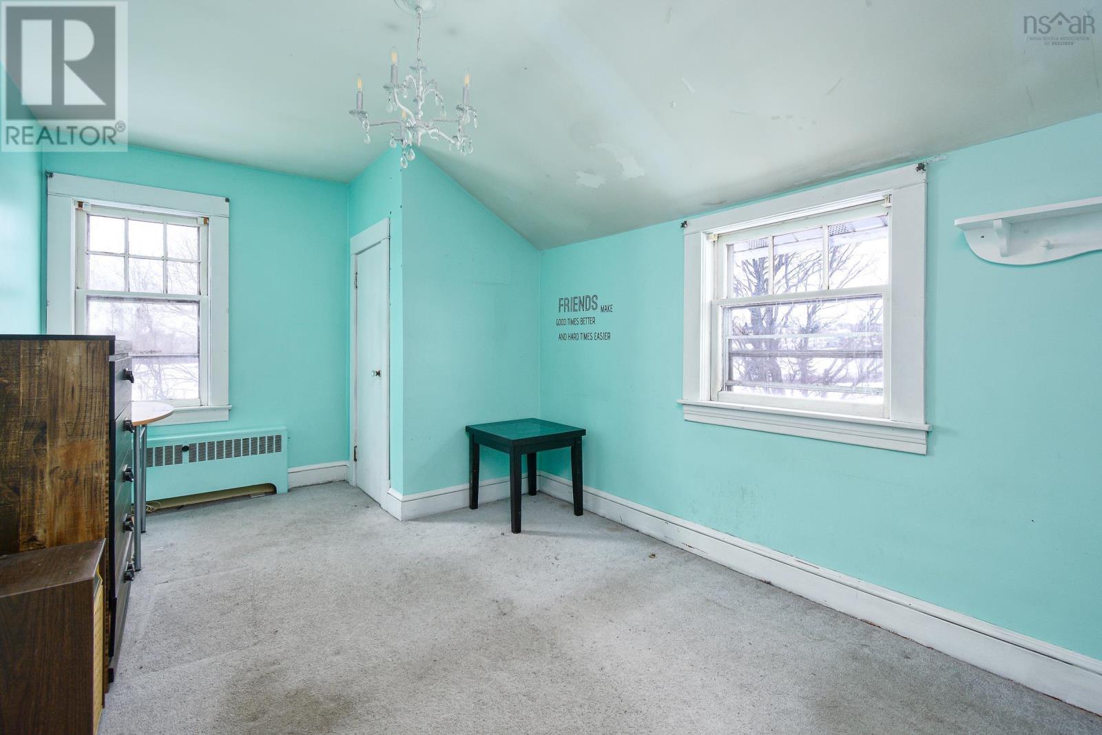 297 Cottage Road, Sydney, Nova Scotia  B1P 2E7 - Photo 21 - 202502081