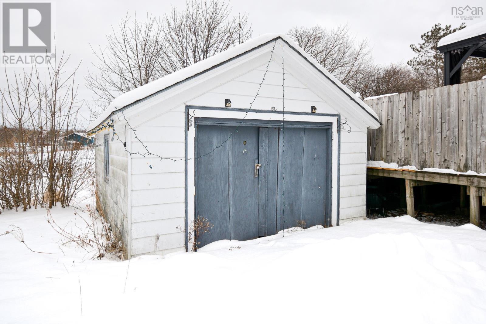 297 Cottage Road, Sydney, Nova Scotia  B1P 2E7 - Photo 24 - 202502081