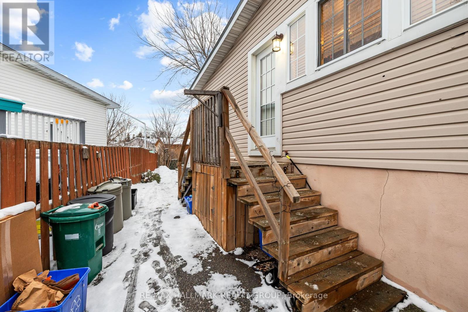 137 Glamorgan Drive, Ottawa, Ontario  K2L 1R7 - Photo 6 - X11951503