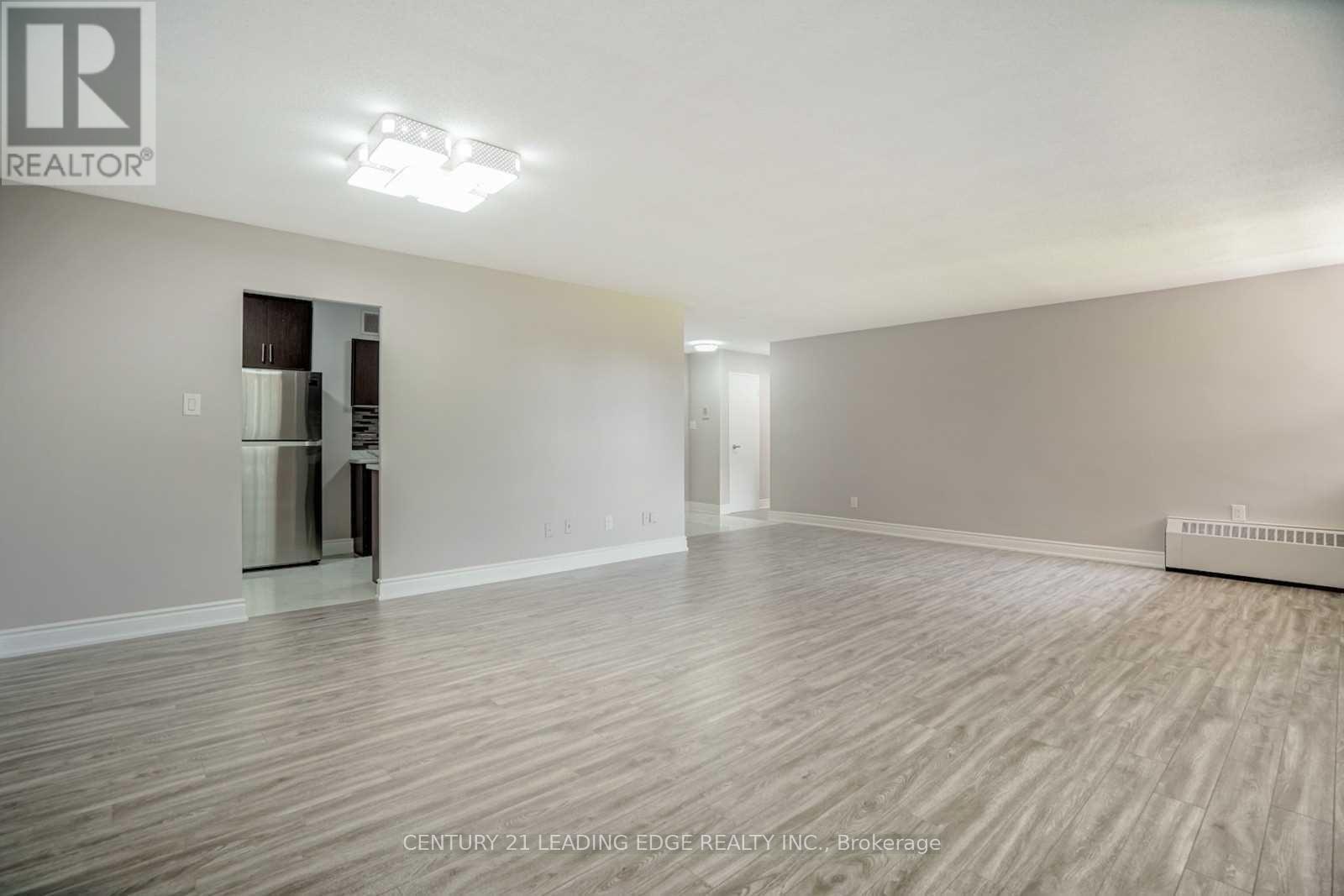 Property at 207 - 180 MARKHAM ROAD image 4