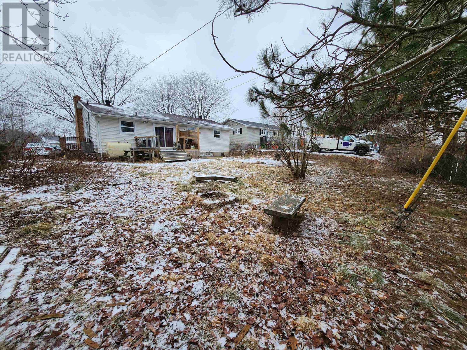 7 Haviland Street, Lower Sackville, Nova Scotia  B4C 1Y8 - Photo 5 - 202502085