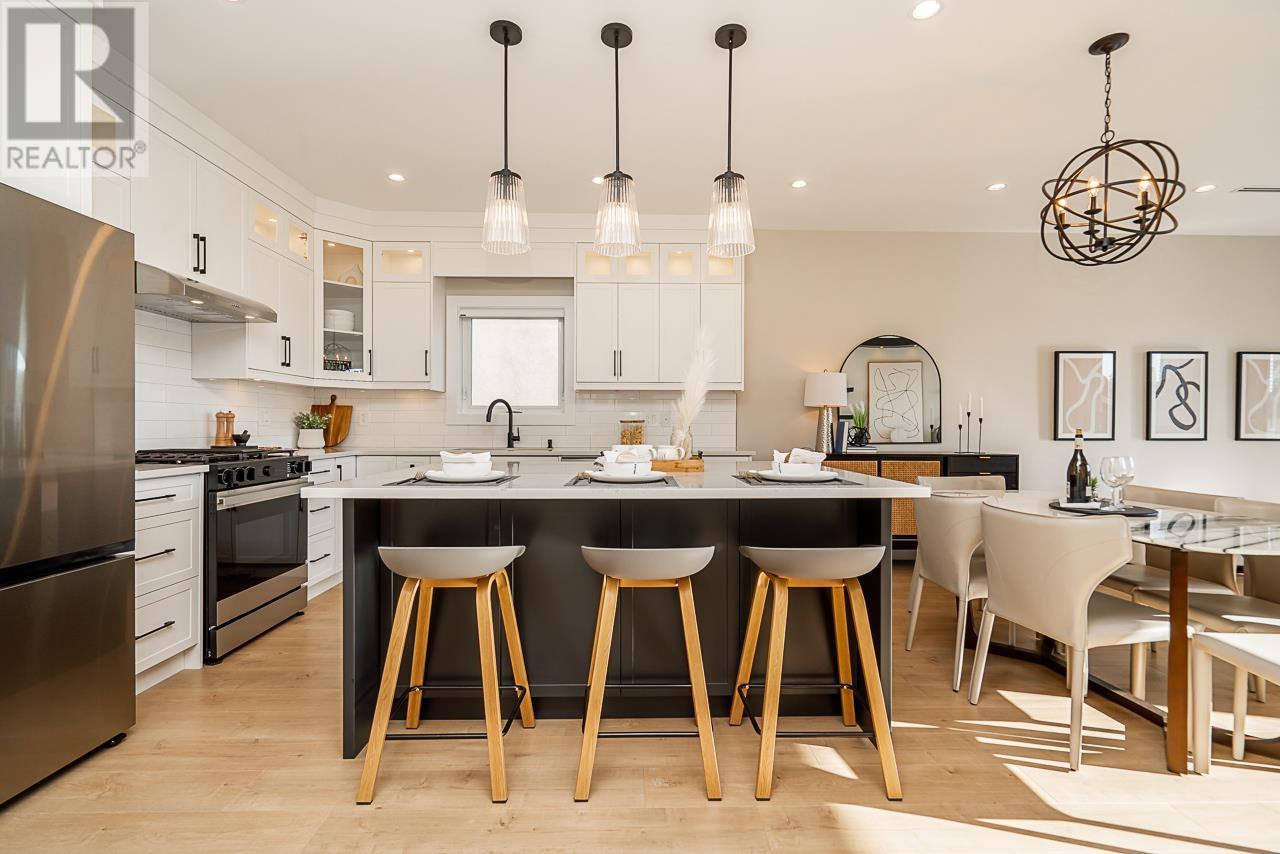 7531 MARY AVENUE, Burnaby