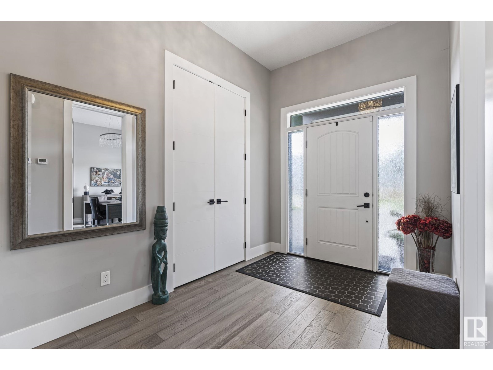 Property at 10107 138 ST NW image 4