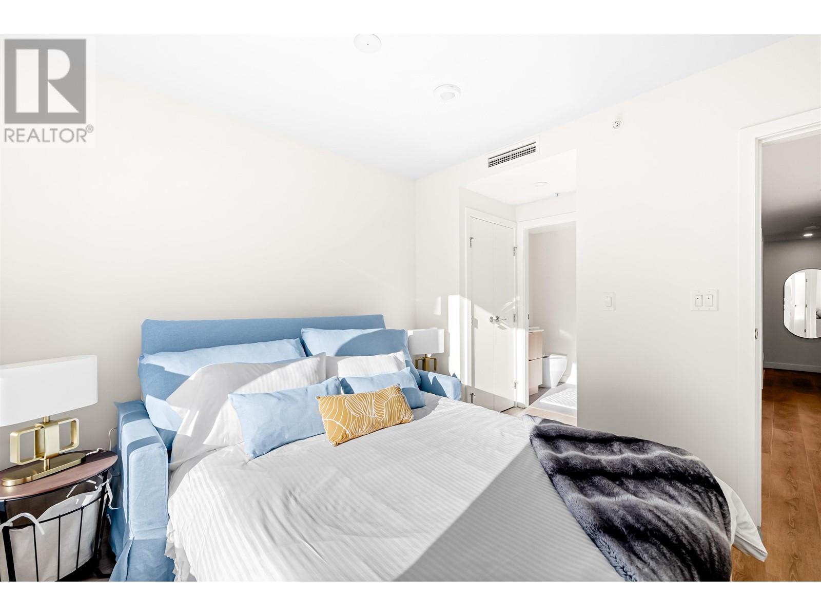 2004 318 Alderson Avenue, Coquitlam, British Columbia  V3K 0J1 - Photo 11 - R2961742