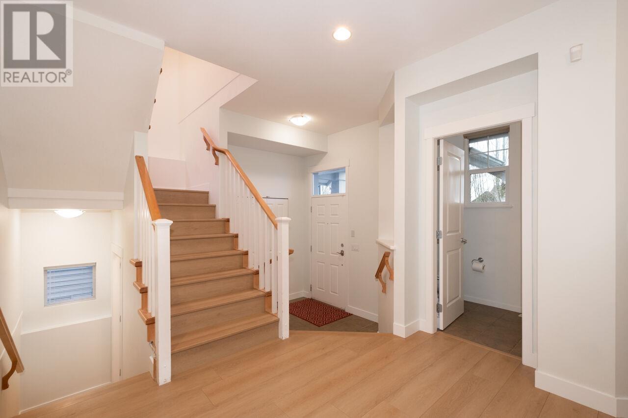 99 Maple Drive, Port Moody, British Columbia  V3H 0A7 - Photo 22 - R2952354