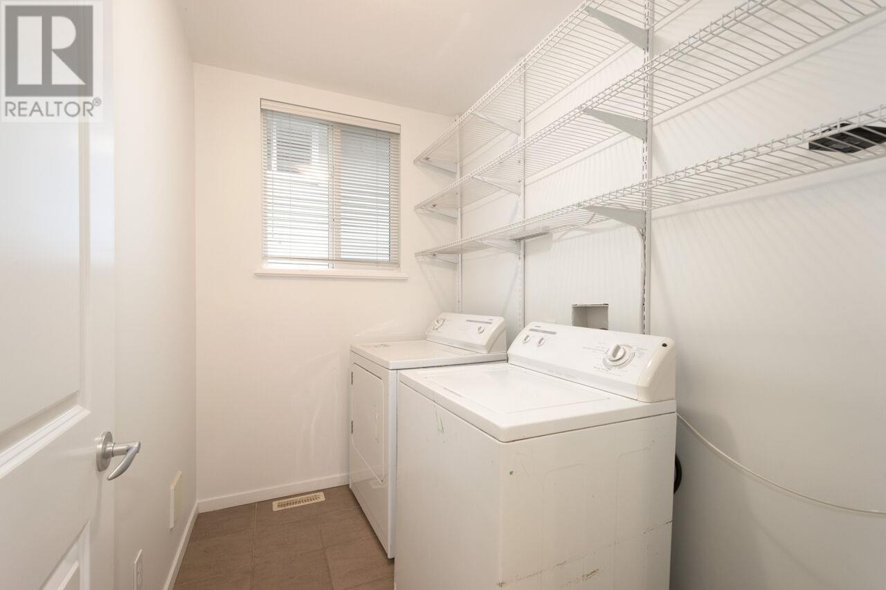 99 Maple Drive, Port Moody, British Columbia  V3H 0A7 - Photo 14 - R2952354