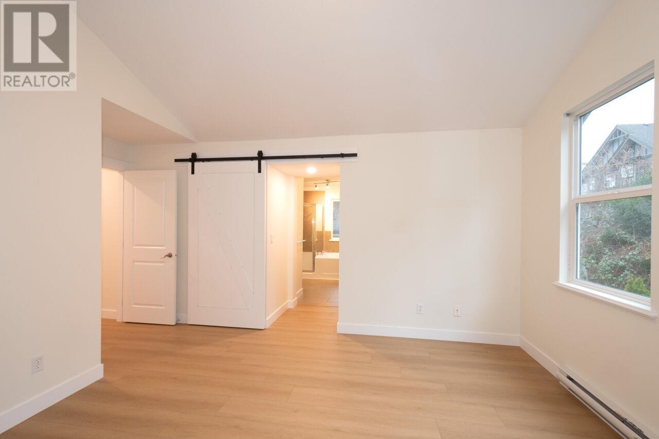 99 Maple Drive, Port Moody, British Columbia  V3H 0A7 - Photo 17 - R2952354