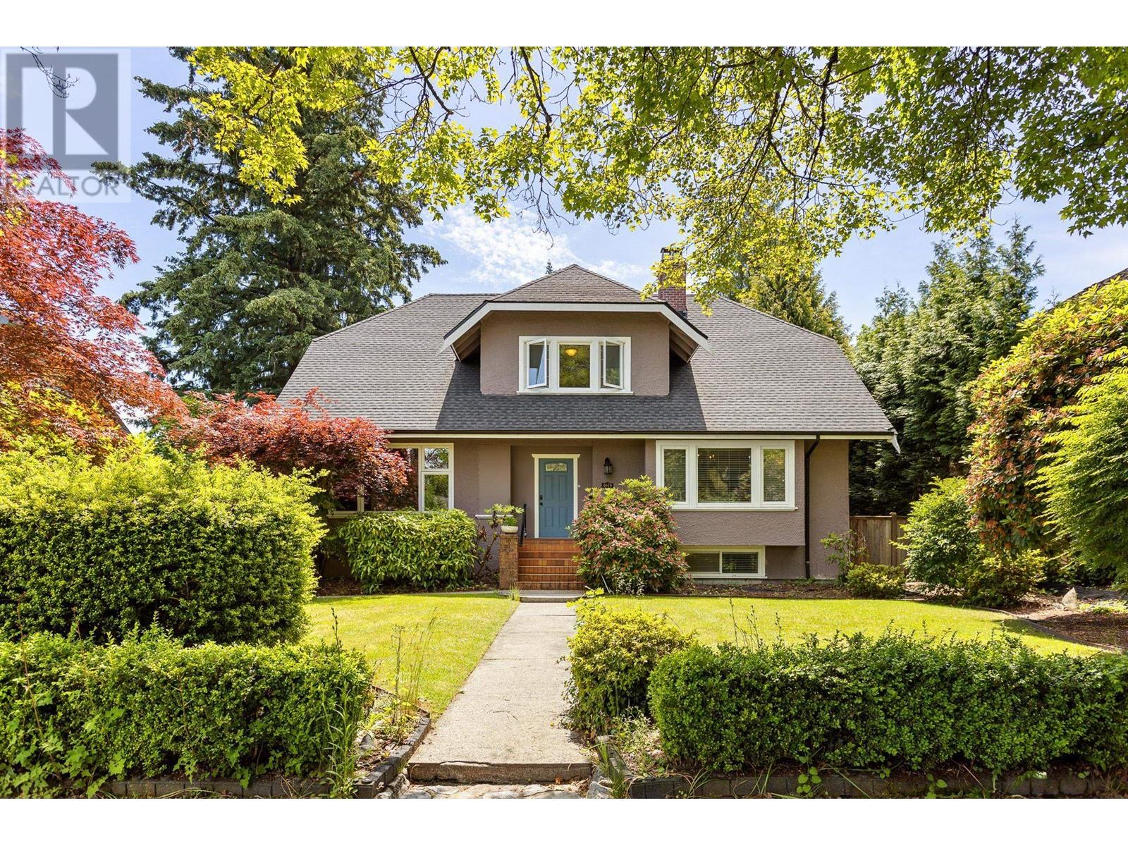 4678 W 3RD AVENUE, Vancouver