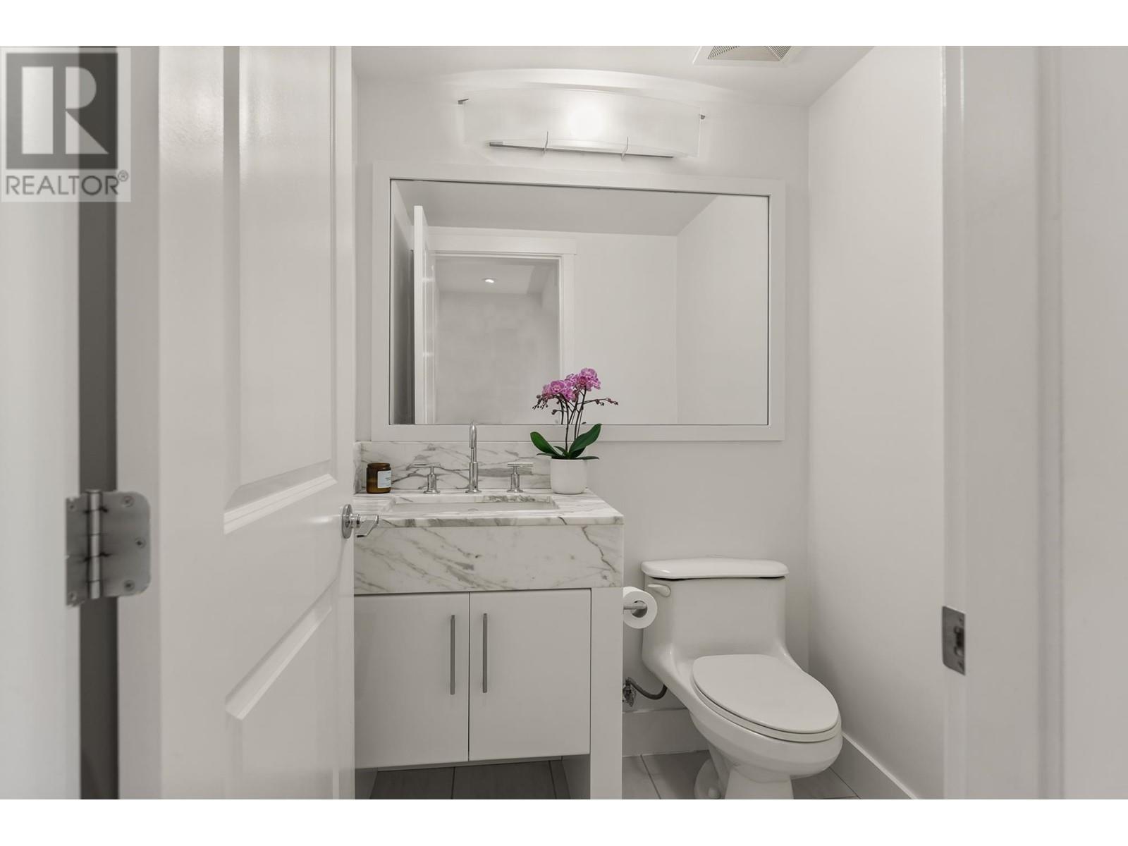 Listing Picture 26 of 31 : 8 1803 MACDONALD STREET, Vancouver / 溫哥華 - 魯藝地產 Yvonne Lu Group - MLS Medallion Club Member