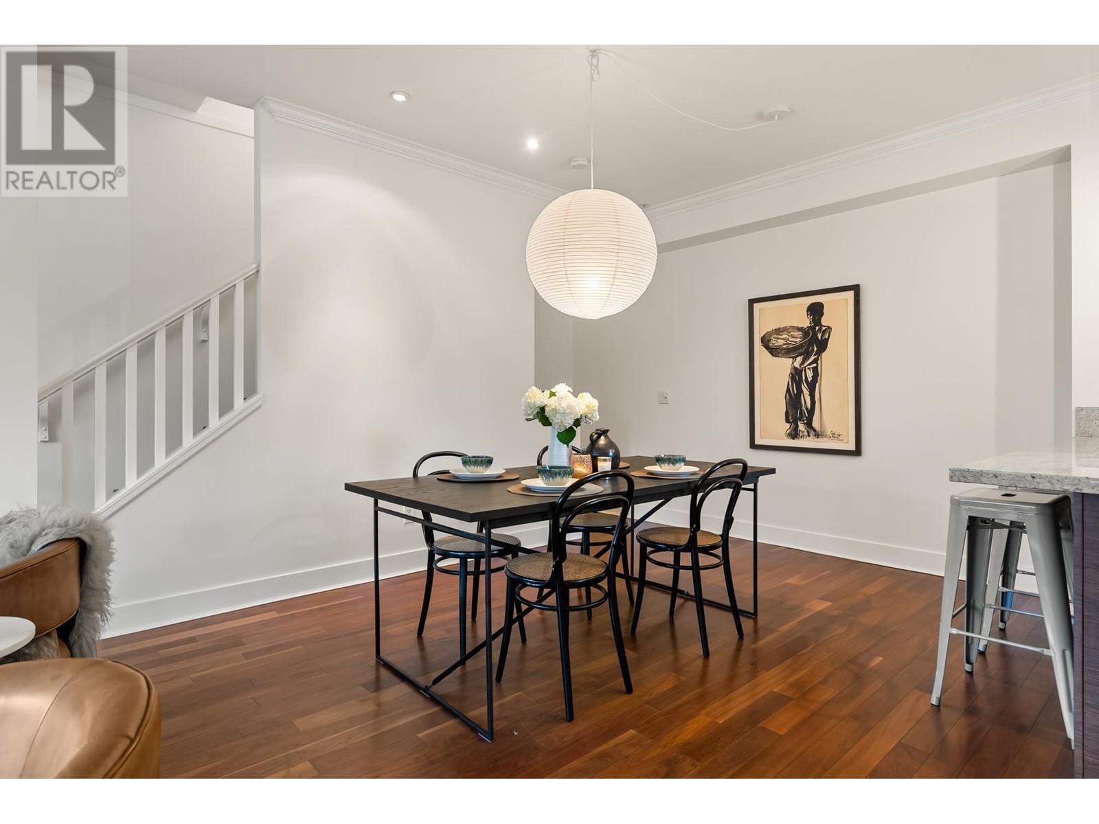 Listing Picture 8 of 31 : 8 1803 MACDONALD STREET, Vancouver / 溫哥華 - 魯藝地產 Yvonne Lu Group - MLS Medallion Club Member