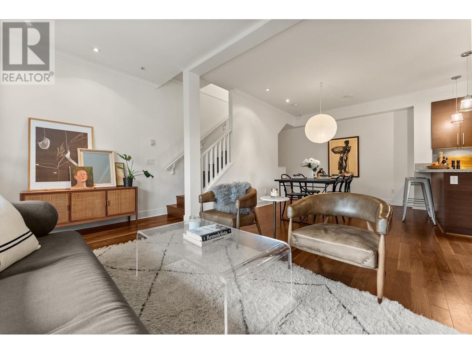 Listing Picture 7 of 31 : 8 1803 MACDONALD STREET, Vancouver / 溫哥華 - 魯藝地產 Yvonne Lu Group - MLS Medallion Club Member