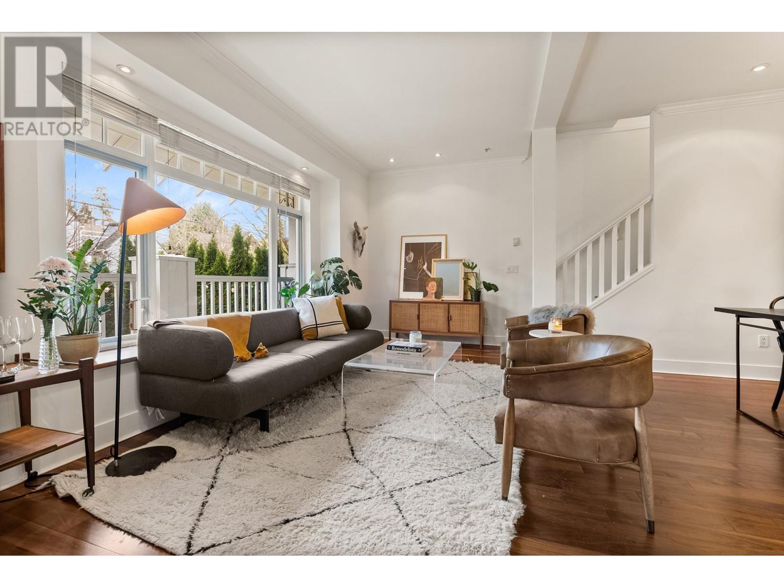 Listing Picture 5 of 31 : 8 1803 MACDONALD STREET, Vancouver / 溫哥華 - 魯藝地產 Yvonne Lu Group - MLS Medallion Club Member