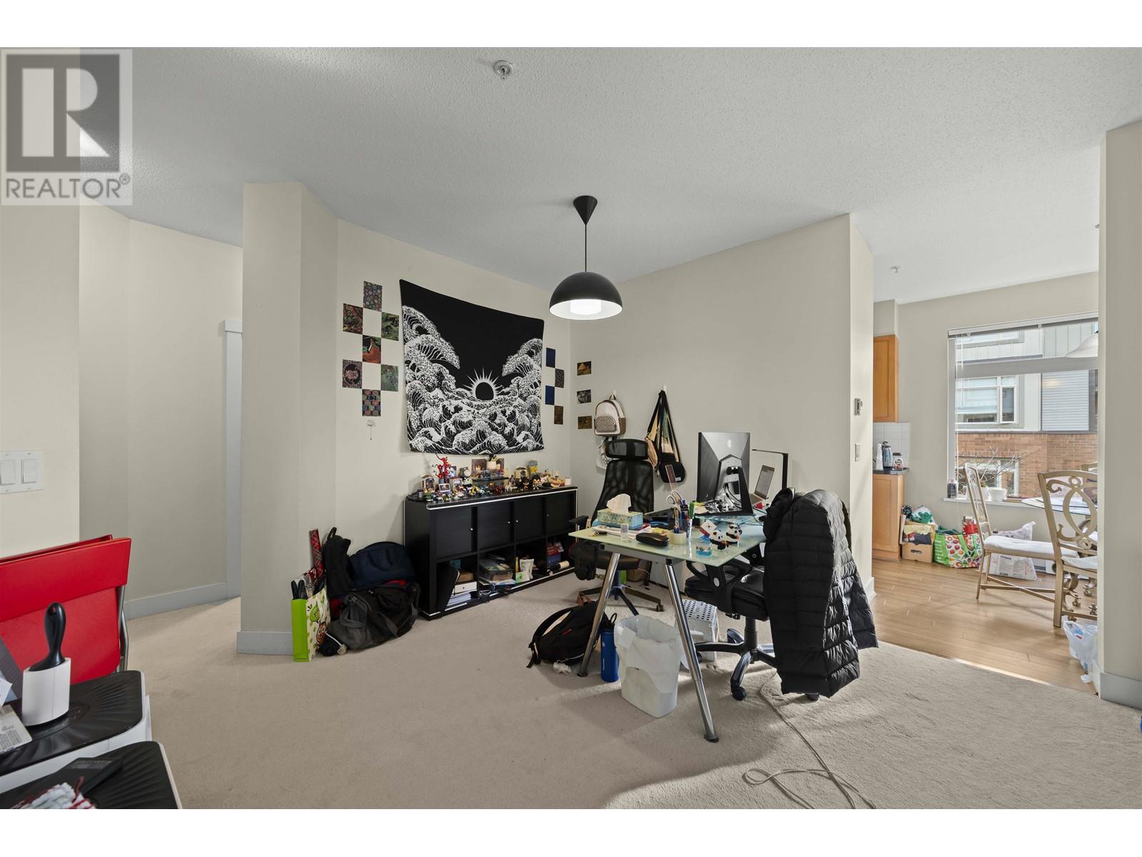 Listing Picture 14 of 40 : 315 2250 WESBROOK MALL, Vancouver / 溫哥華 - 魯藝地產 Yvonne Lu Group - MLS Medallion Club Member