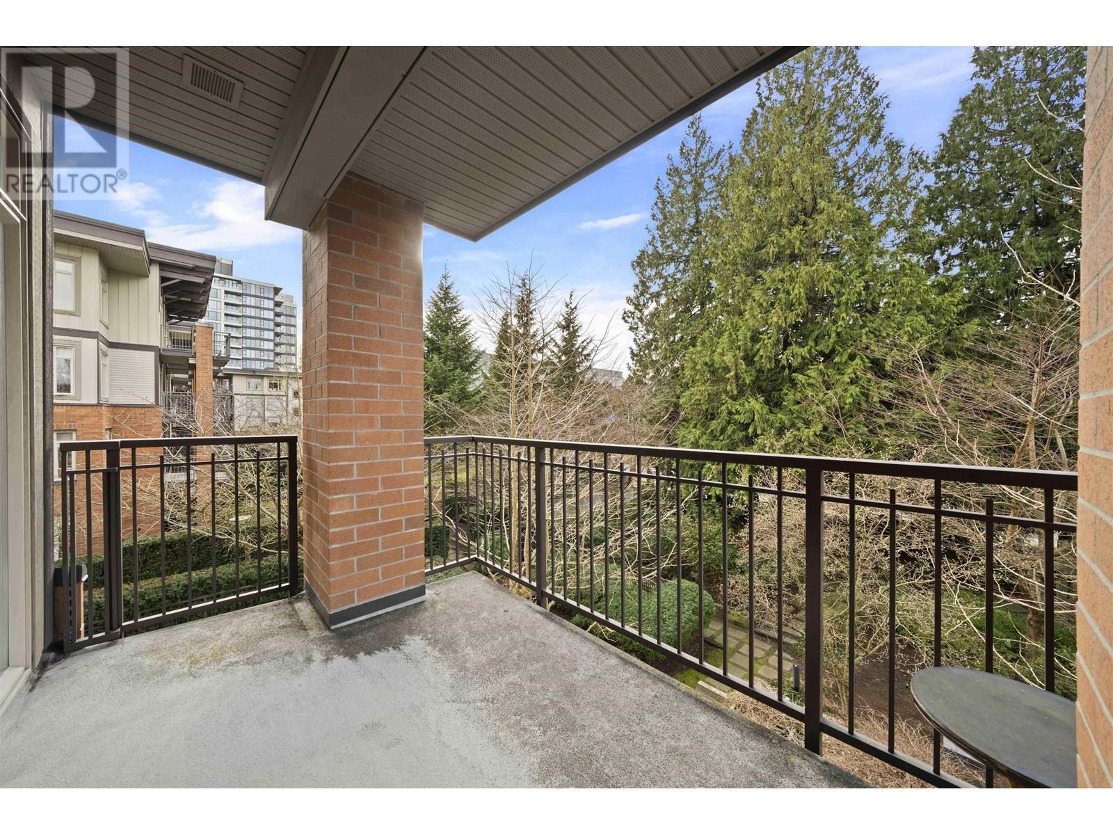 Listing Picture 29 of 40 : 315 2250 WESBROOK MALL, Vancouver / 溫哥華 - 魯藝地產 Yvonne Lu Group - MLS Medallion Club Member