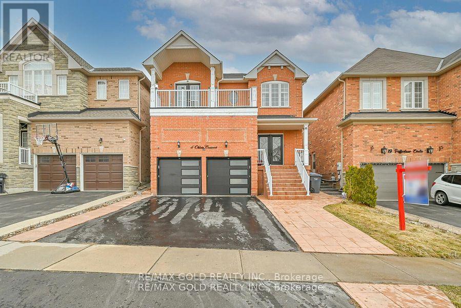 4 Oblate Crescent, Brampton, Ontario  L6Y 0K2 - Photo 1 - W11951645