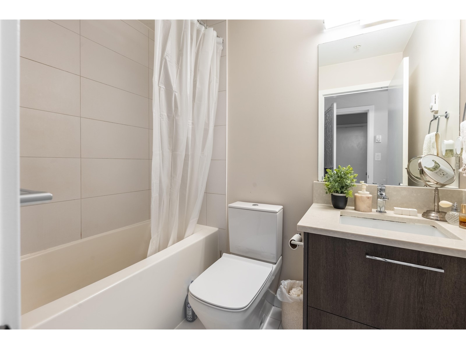 528 13768 108 Avenue, Surrey, British Columbia  V3T 0L9 - Photo 13 - R2960219