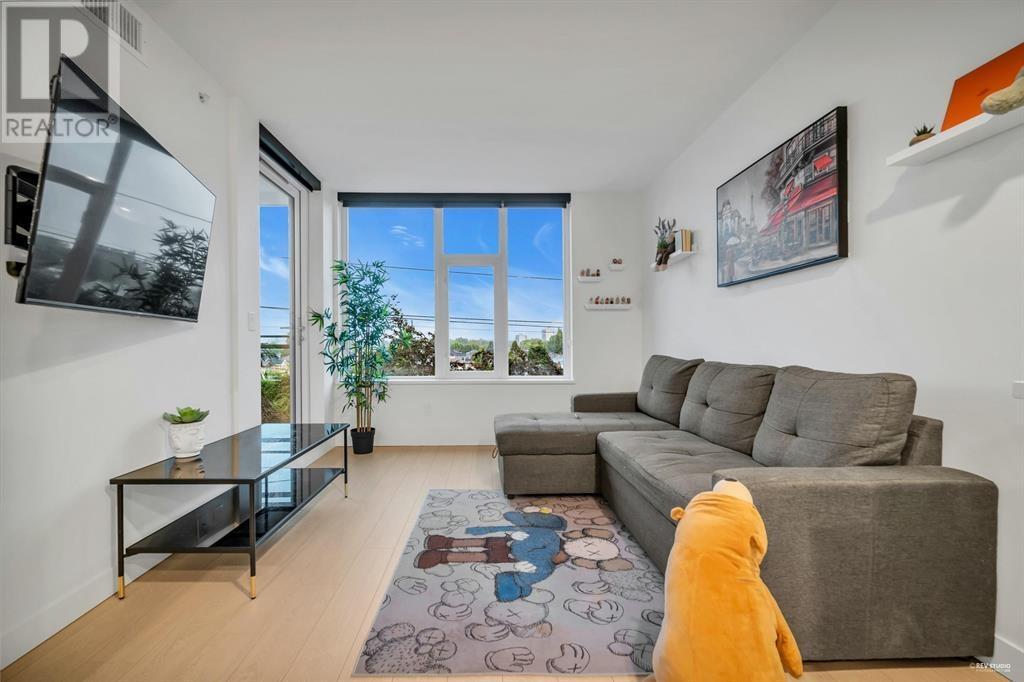 Listing Picture 7 of 18 : 611 3300 KETCHESON ROAD, Richmond / 烈治文 - 魯藝地產 Yvonne Lu Group - MLS Medallion Club Member