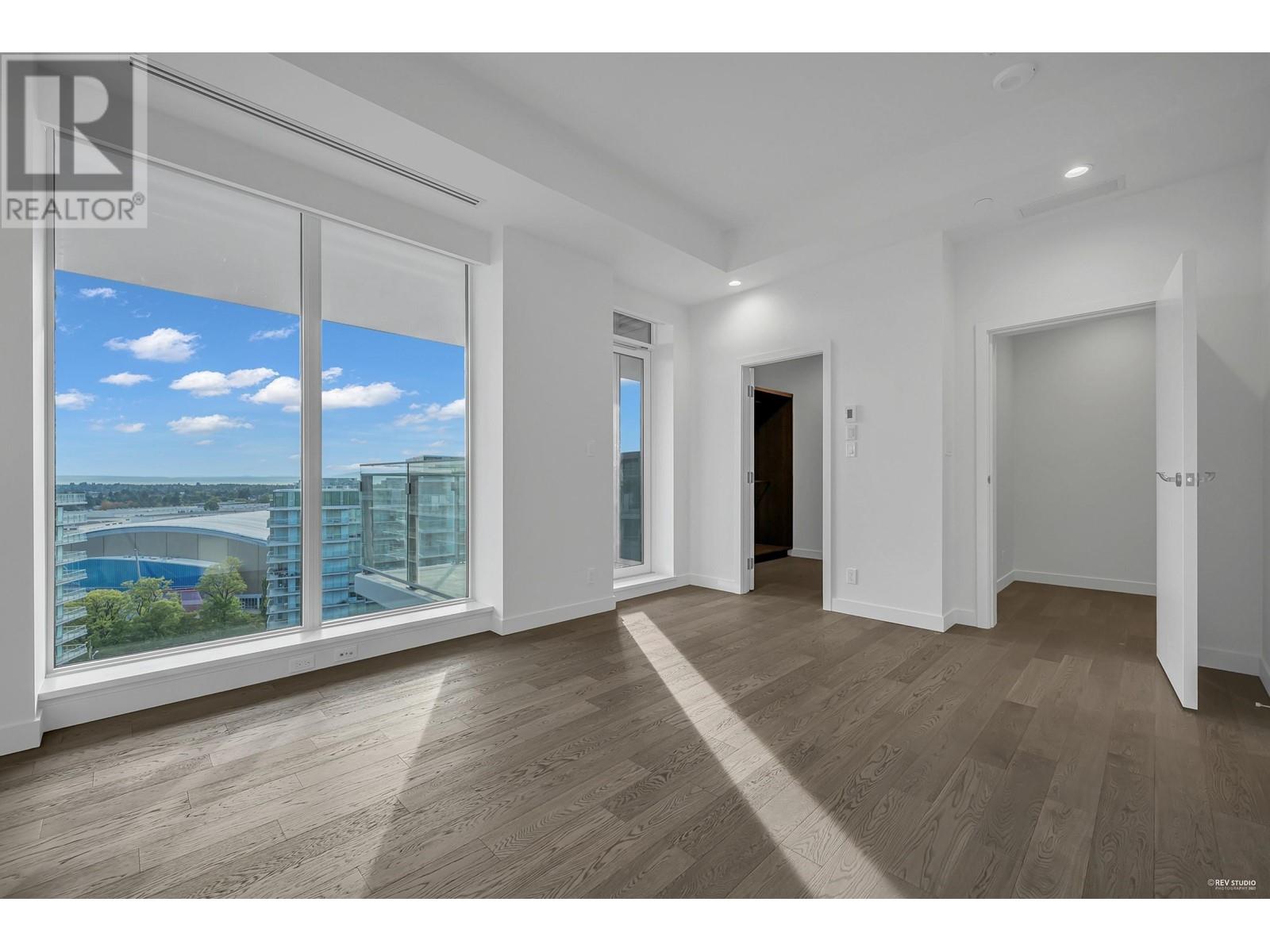 Listing Picture 8 of 33 : 1207 6811 PEARSON WAY, Richmond / 烈治文 - 魯藝地產 Yvonne Lu Group - MLS Medallion Club Member