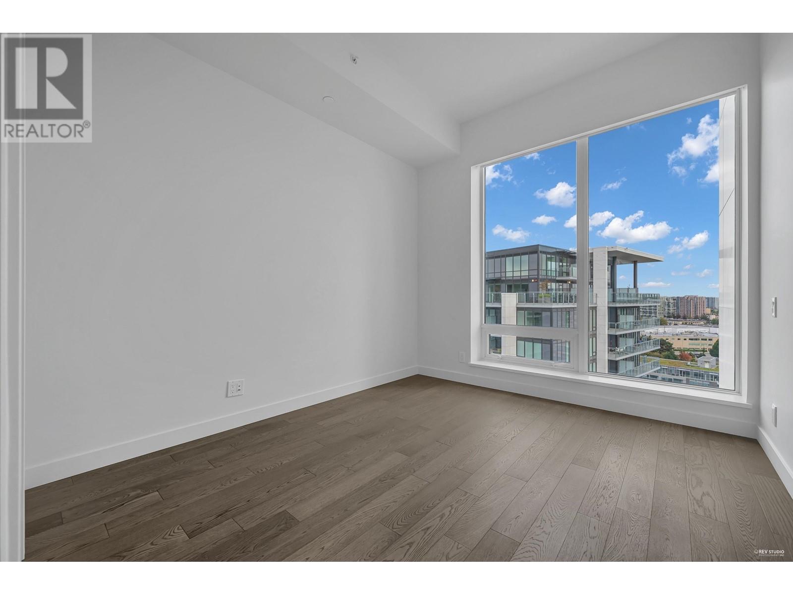 Listing Picture 15 of 33 : 1207 6811 PEARSON WAY, Richmond / 烈治文 - 魯藝地產 Yvonne Lu Group - MLS Medallion Club Member