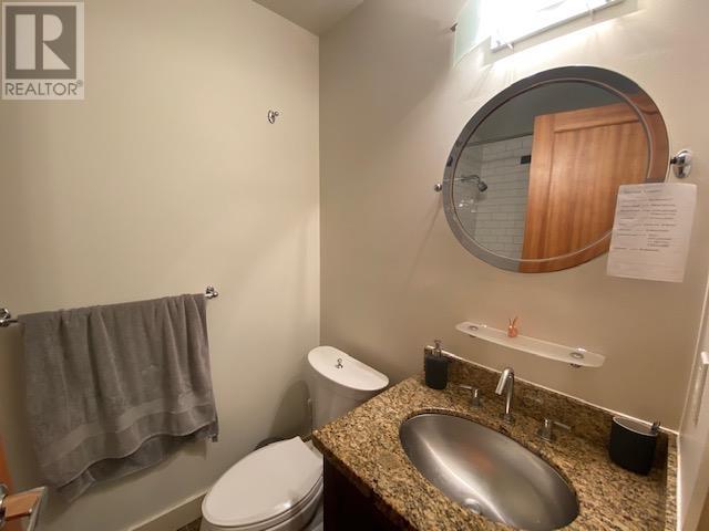 220 2515 ONTARIO STREET