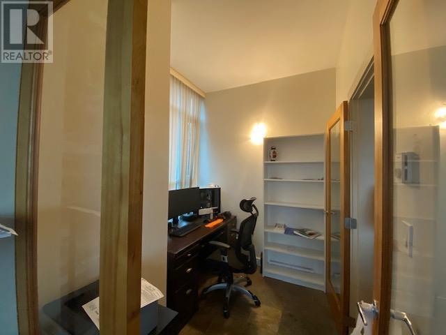 220 2515 ONTARIO STREET