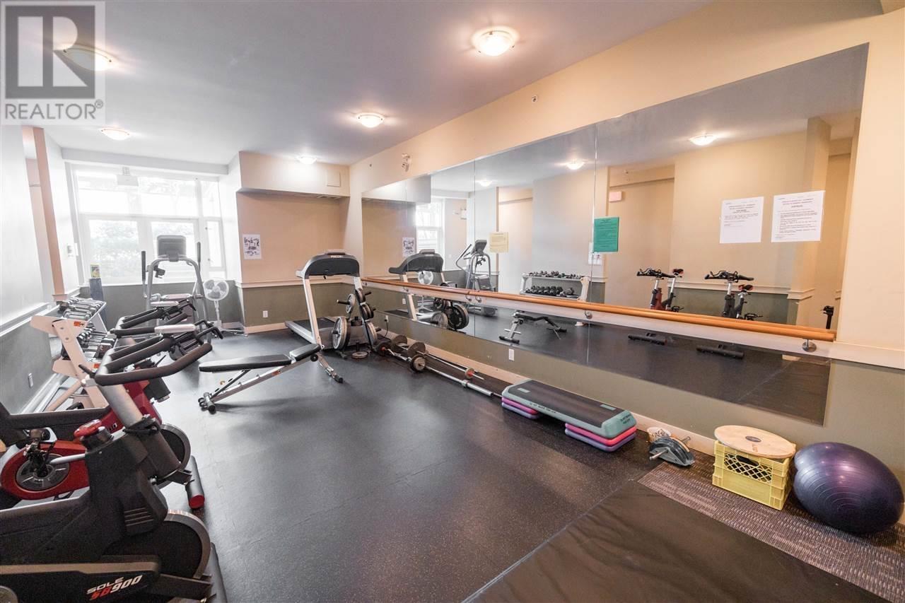 220 2515 ONTARIO STREET