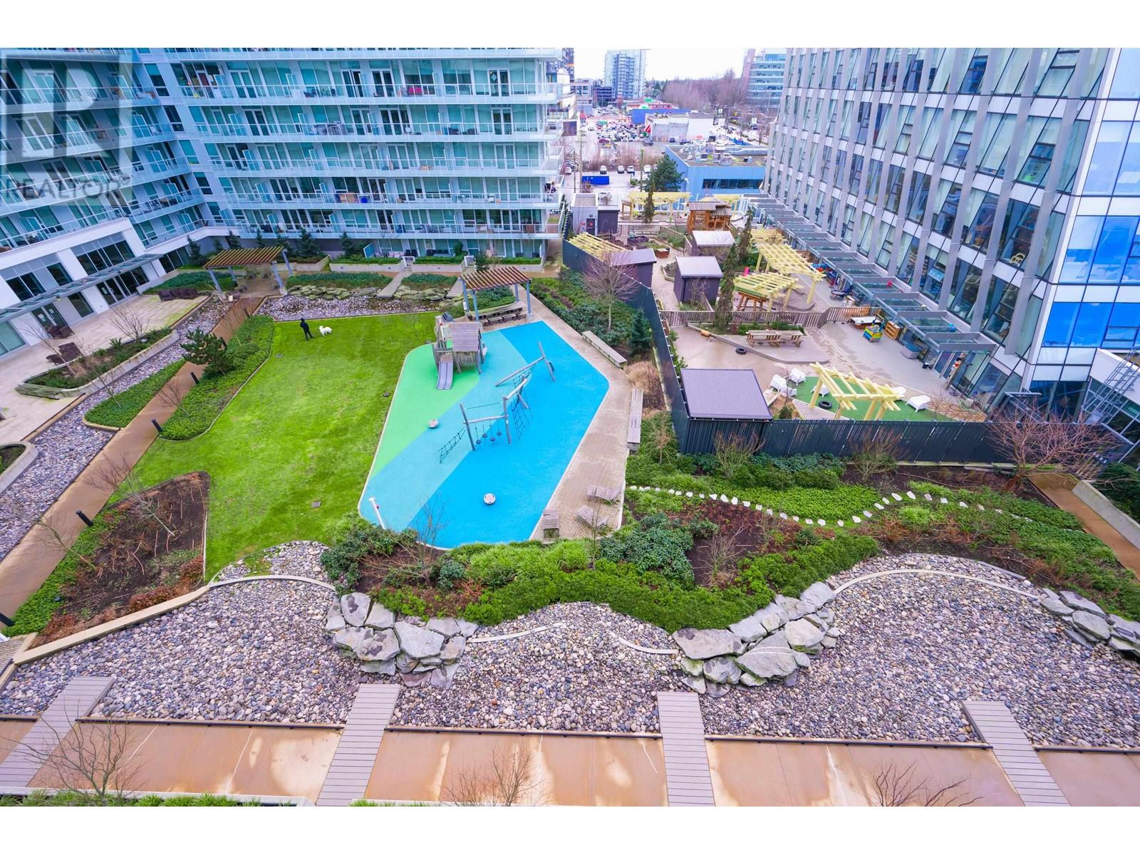 Listing Picture 19 of 23 : 858 6320 NO. 3 ROAD, Richmond / 烈治文 - 魯藝地產 Yvonne Lu Group - MLS Medallion Club Member