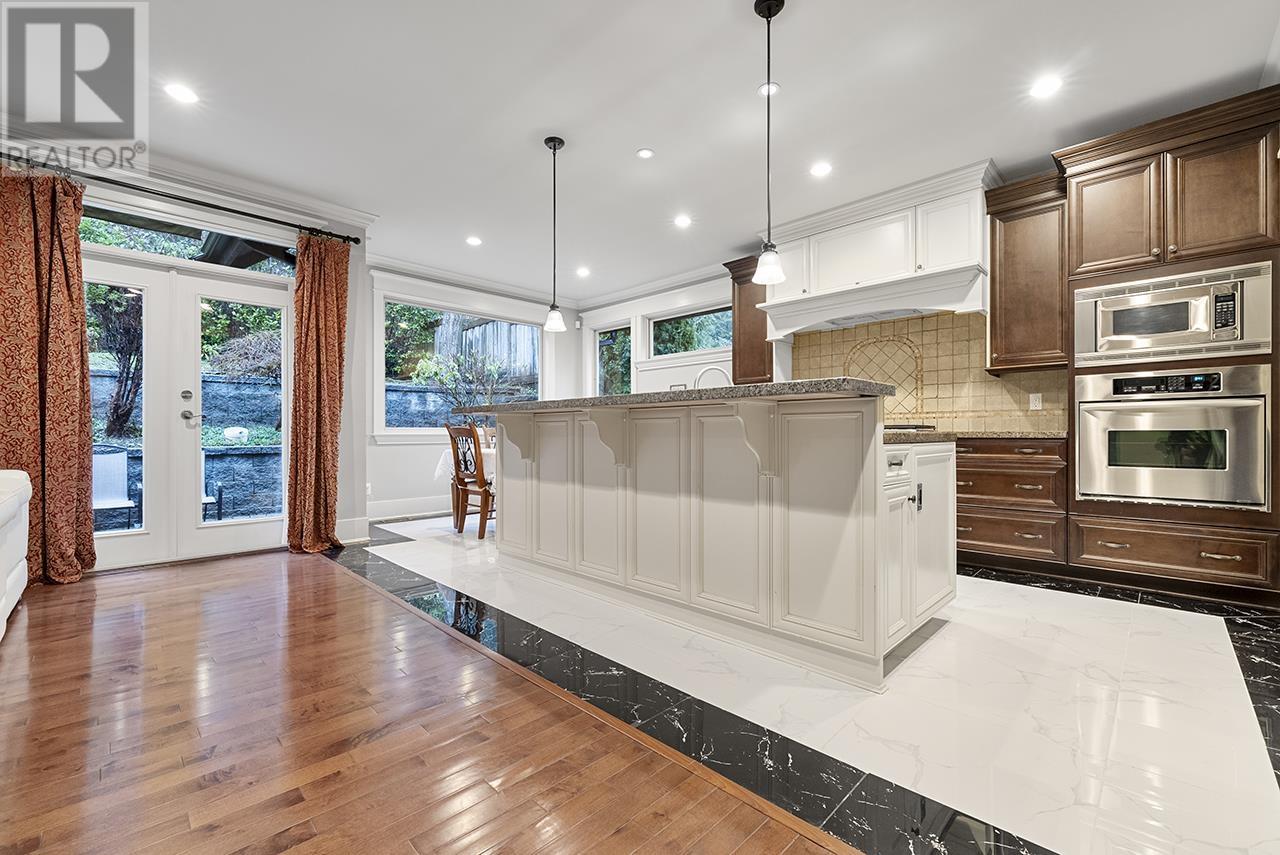 3420 Anne Macdonald Way, North Vancouver, British Columbia  V7G 2S7 - Photo 9 - R2962311