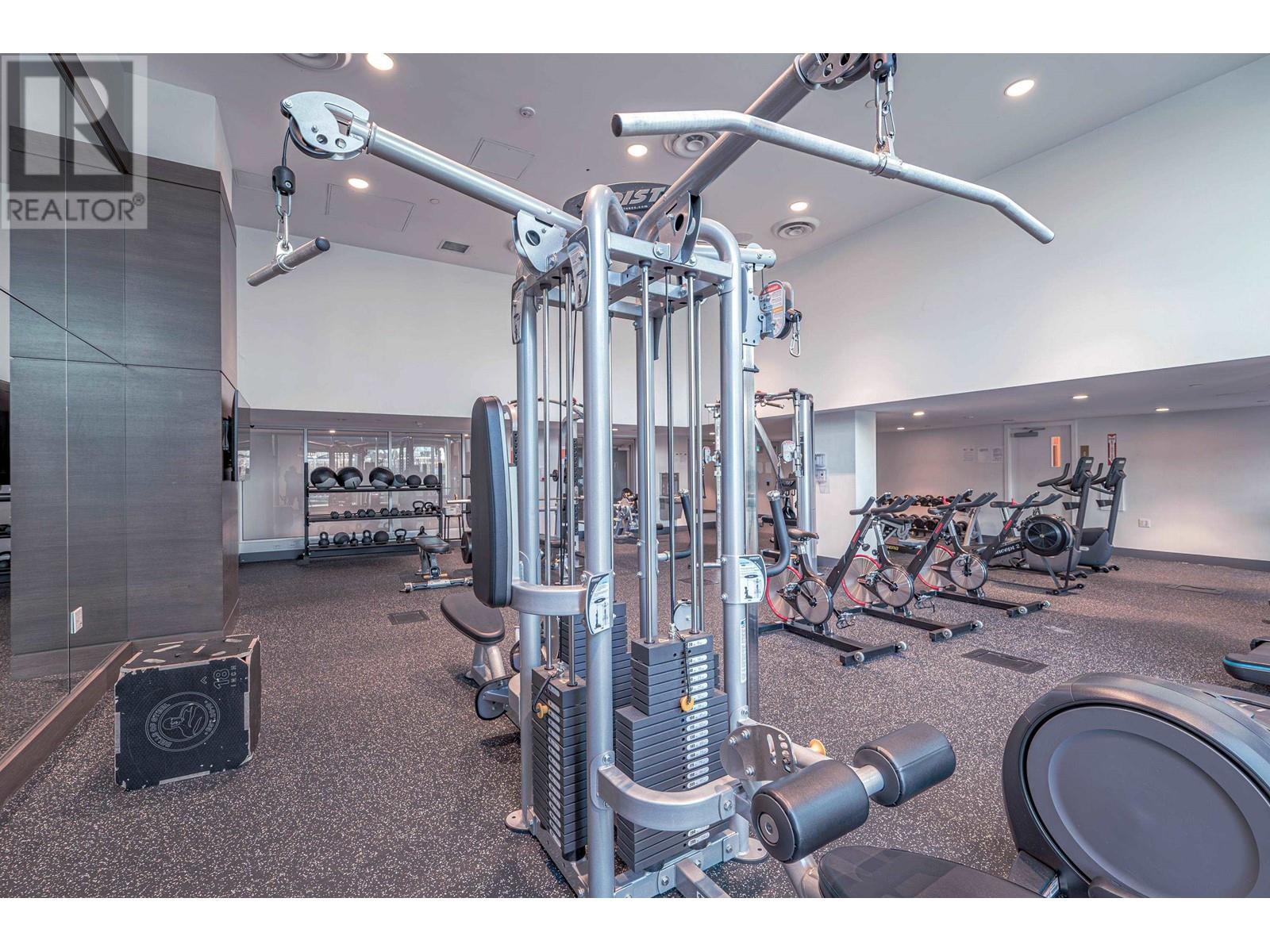 Listing Picture 21 of 23 : 858 6320 NO. 3 ROAD, Richmond / 烈治文 - 魯藝地產 Yvonne Lu Group - MLS Medallion Club Member