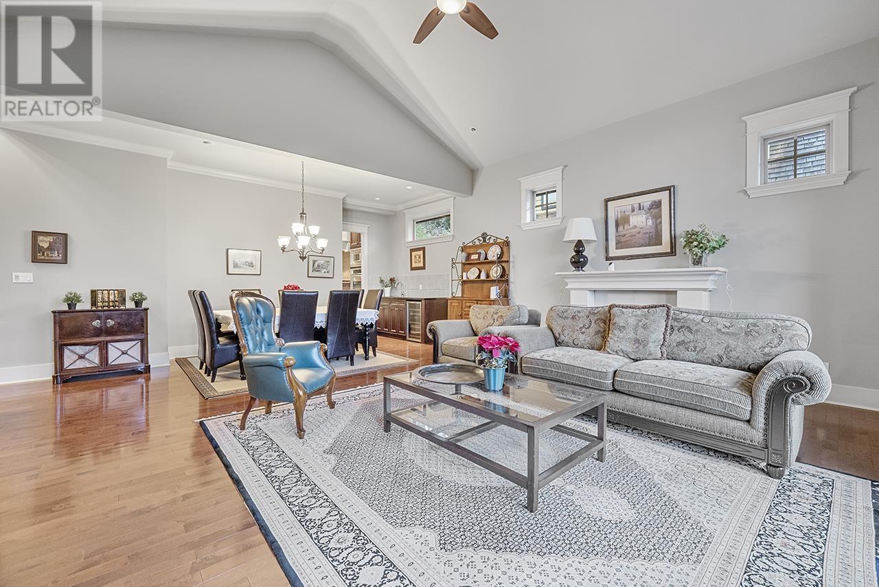 Property at 3420 ANNE MACDONALD WAY image 3