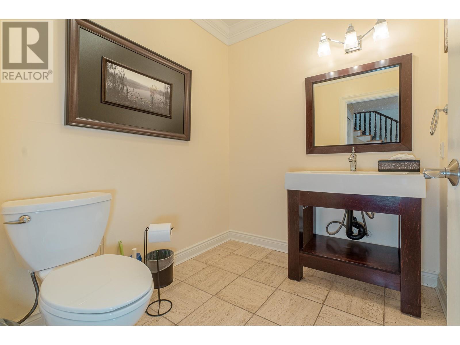 Listing Picture 21 of 39 : 1667 W 40TH AVENUE, Vancouver / 溫哥華 - 魯藝地產 Yvonne Lu Group - MLS Medallion Club Member