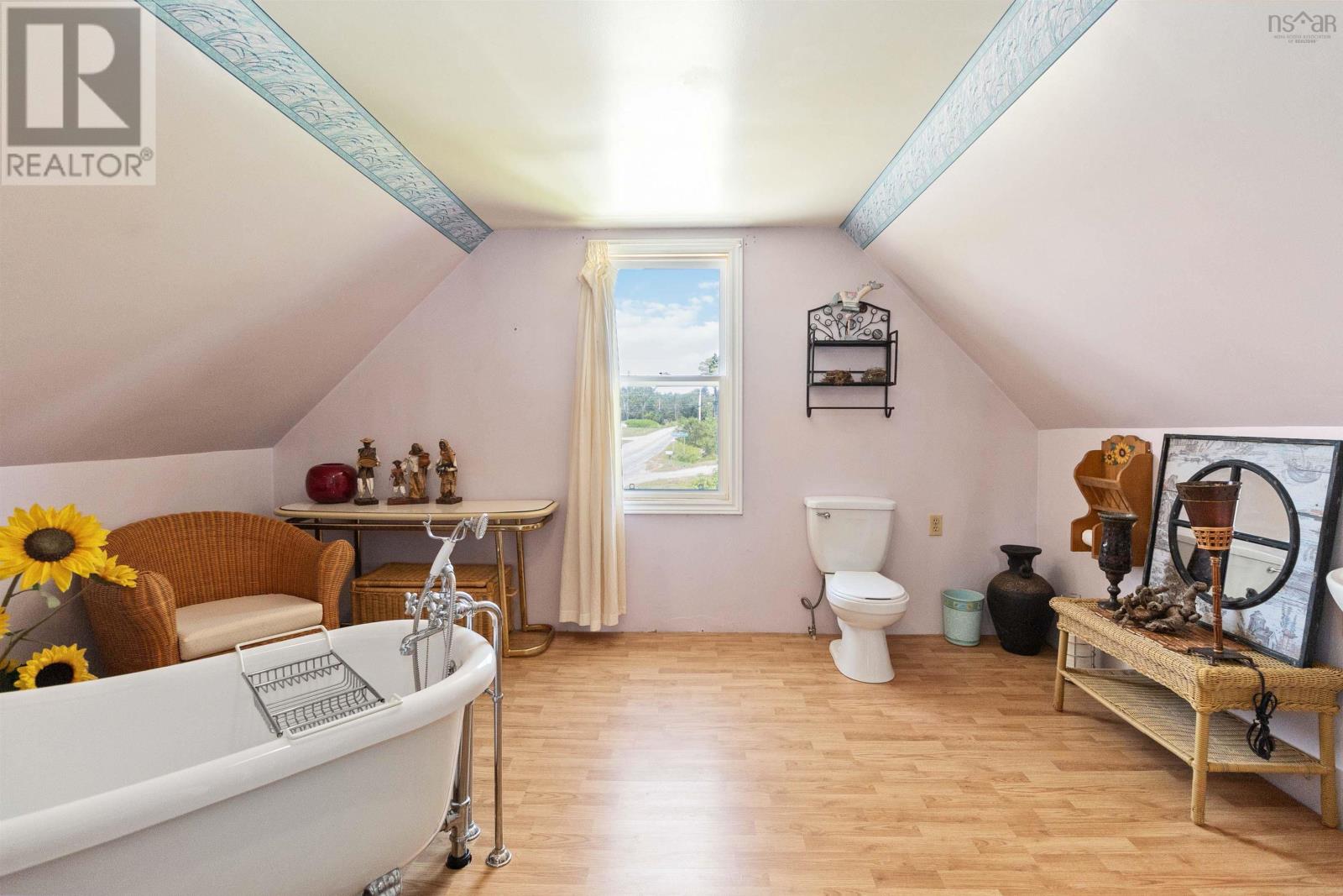 8754 Highway 331, Voglers Cove, Nova Scotia  B0J 2H0 - Photo 36 - 202502100