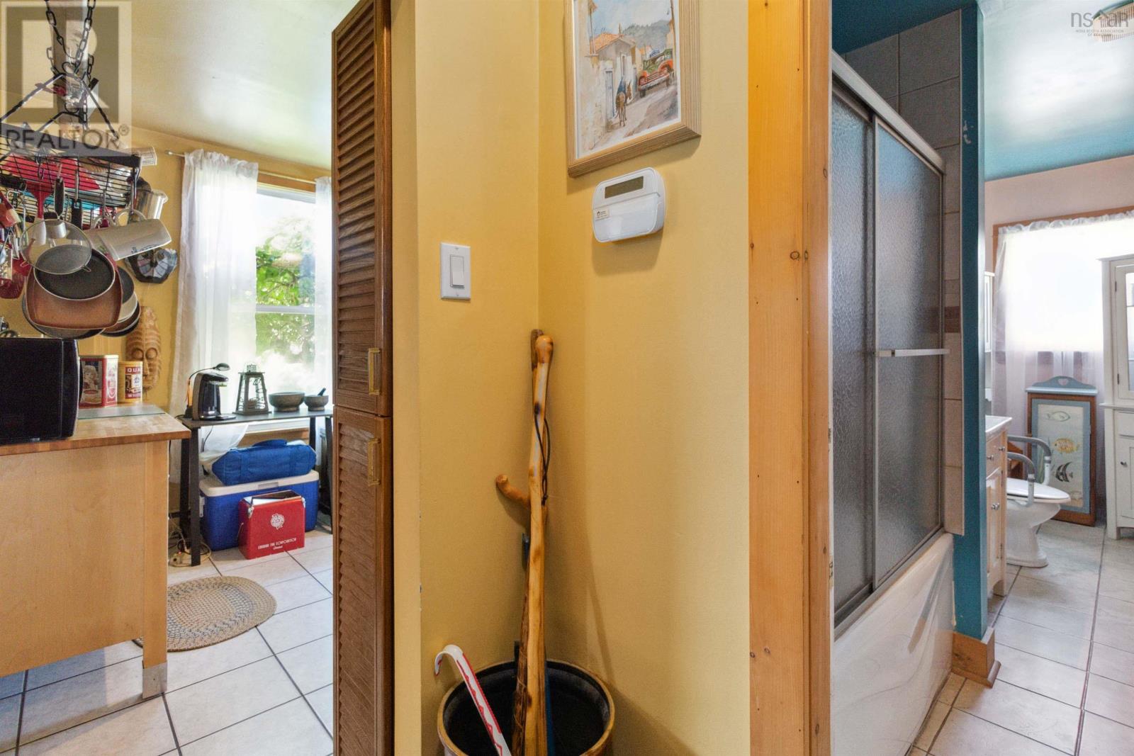 8754 Highway 331, Voglers Cove, Nova Scotia  B0J 2H0 - Photo 18 - 202502102