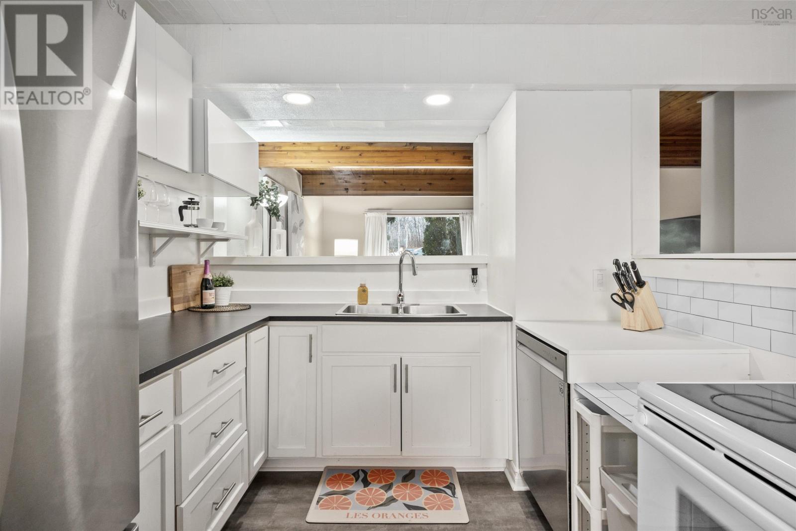 14 Abbey Road, Halifax, Nova Scotia  B3P 2L4 - Photo 7 - 202502132