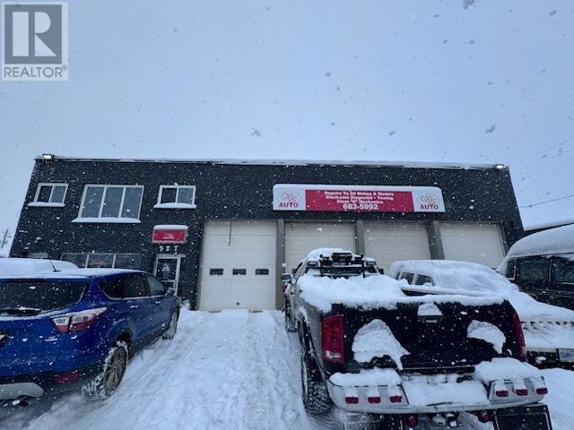 327 CUMBERLAND ST N, THUNDER BAY, Ontario