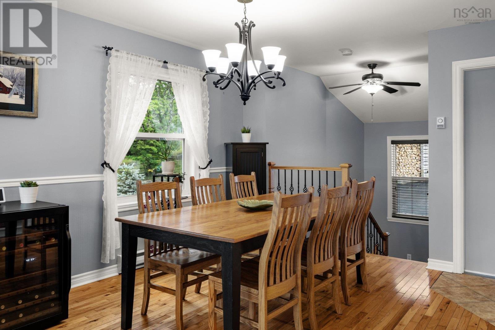 1072 Terence Bay Road, Terence Bay, Nova Scotia  B3T 1X5 - Photo 11 - 202502135