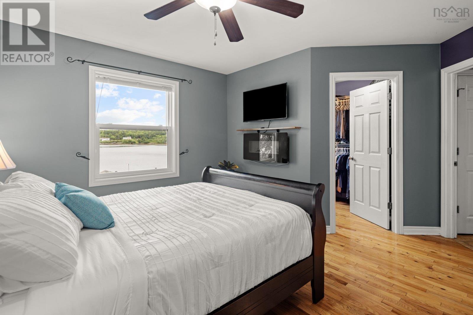 1072 Terence Bay Road, Terence Bay, Nova Scotia  B3T 1X5 - Photo 3 - 202502135