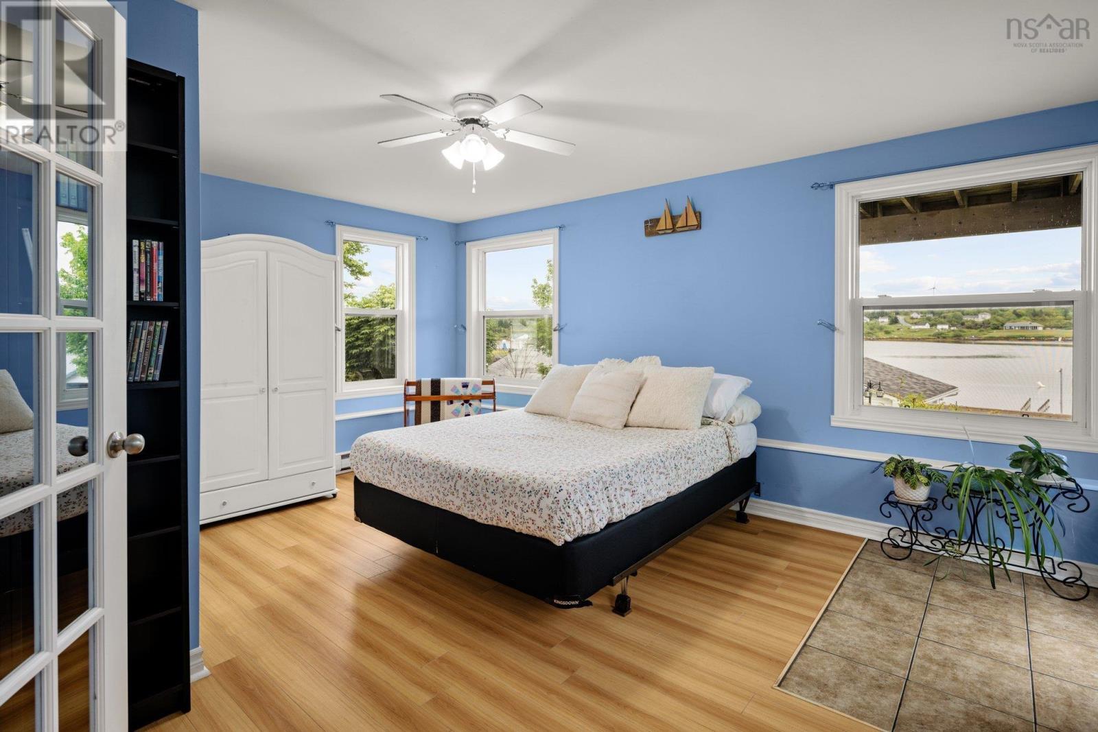 1072 Terence Bay Road, Terence Bay, Nova Scotia  B3T 1X5 - Photo 5 - 202502135