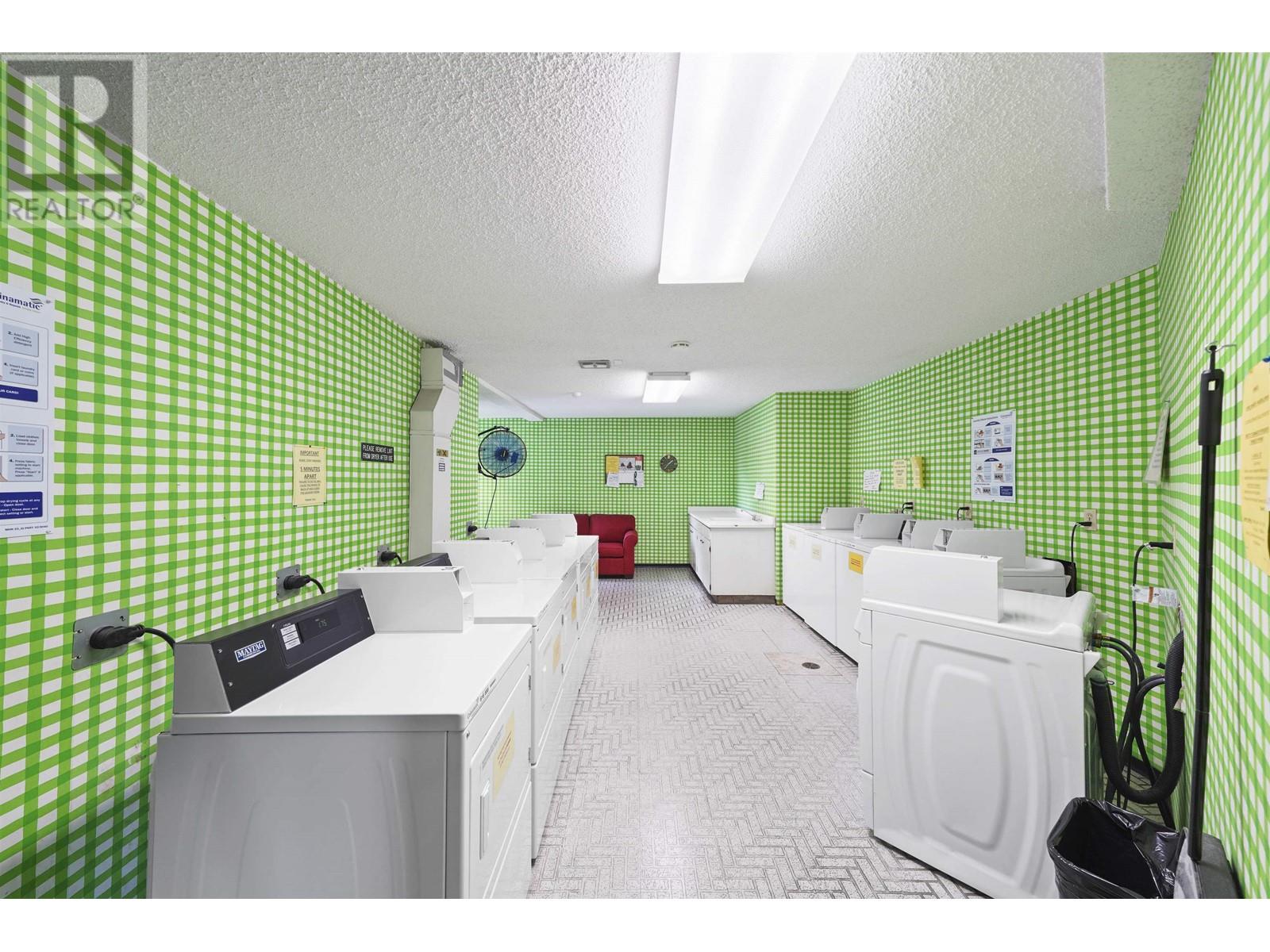 Listing Picture 28 of 29 : 310 10631 NO. 3 ROAD, Richmond / 烈治文 - 魯藝地產 Yvonne Lu Group - MLS Medallion Club Member