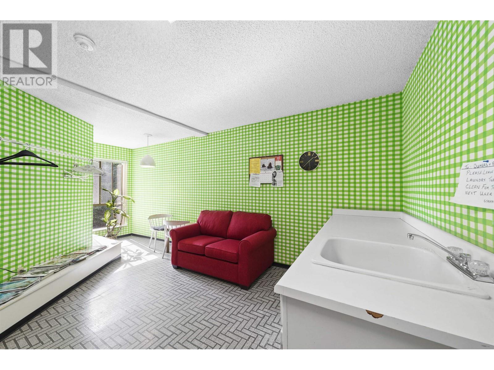 Listing Picture 29 of 29 : 310 10631 NO. 3 ROAD, Richmond / 烈治文 - 魯藝地產 Yvonne Lu Group - MLS Medallion Club Member