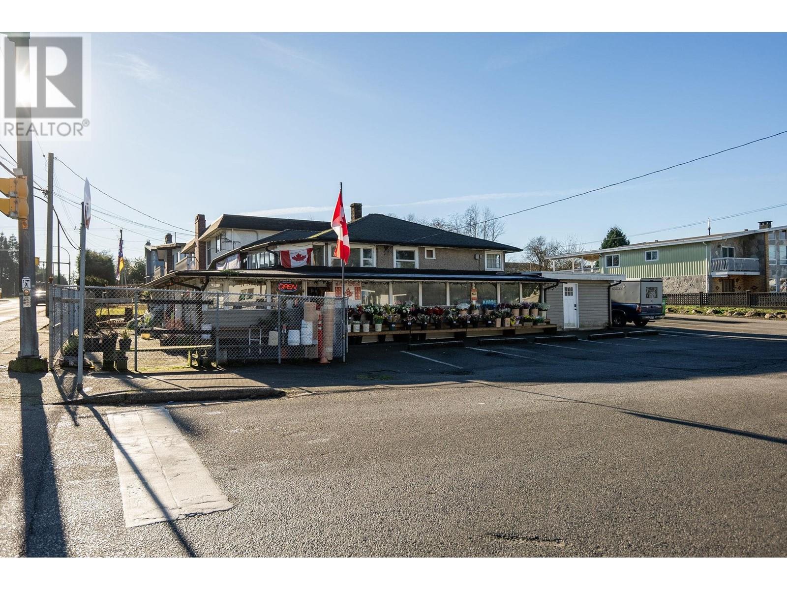 Property at 4726 CANADA WAY image 1