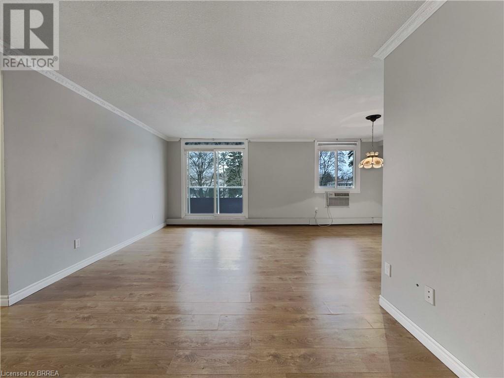 640 West Street Unit# 302, Brantford, Ontario  N3R 6M3 - Photo 11 - 40684056