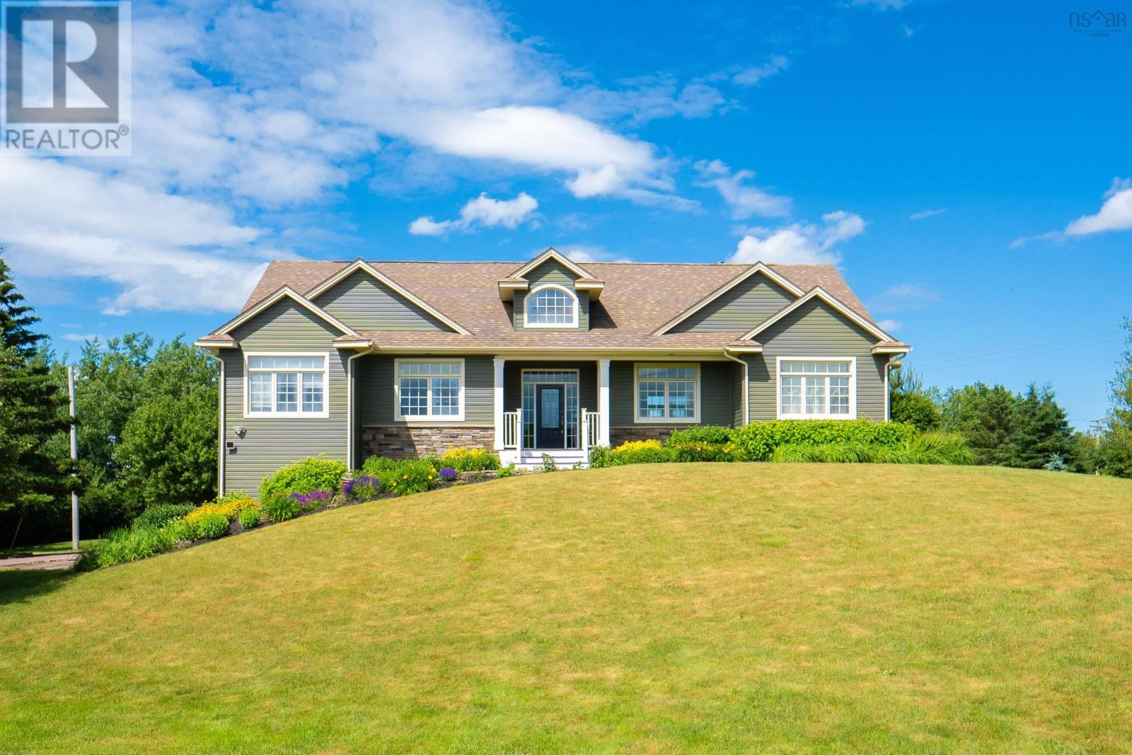 37 Duckling Dell, amherst, Nova Scotia